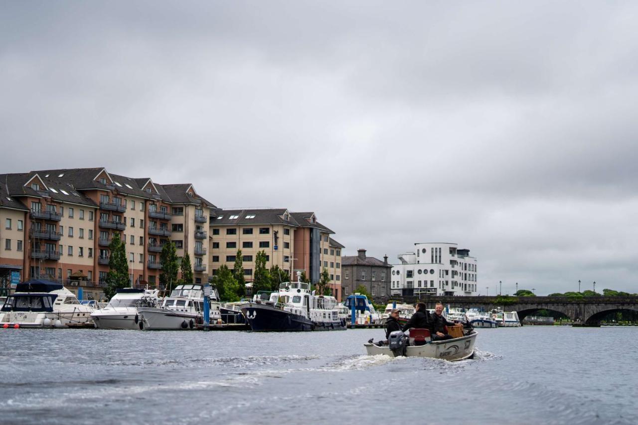 Radisson Blu Hotel, Athlone Exteriér fotografie