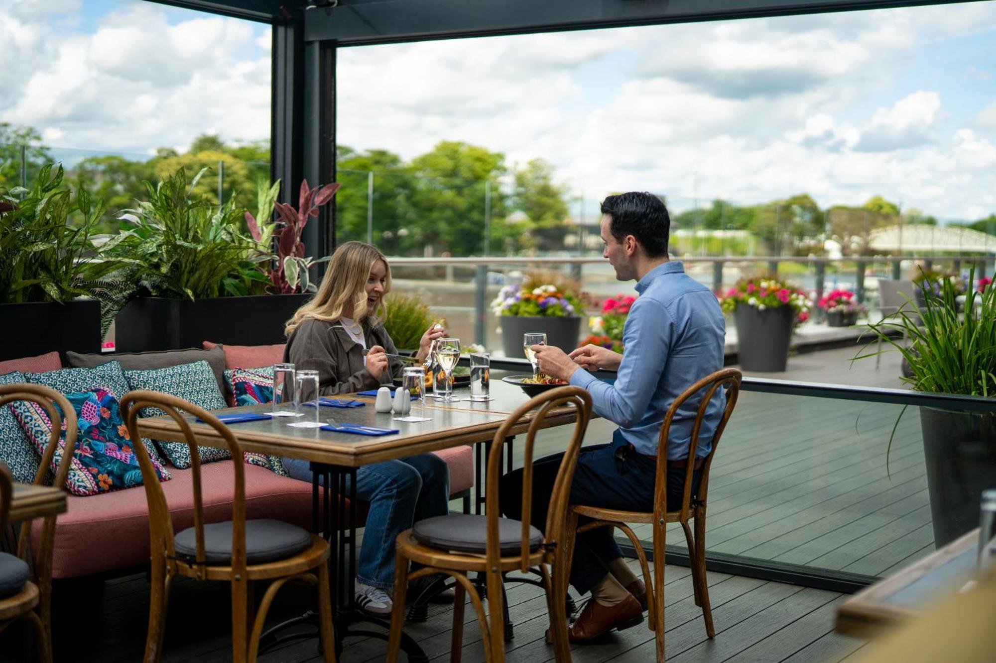 Radisson Blu Hotel, Athlone Exteriér fotografie
